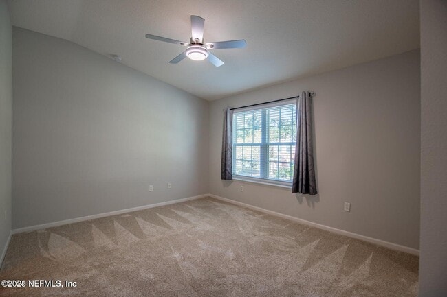 Building Photo - 721 Crystal Way
