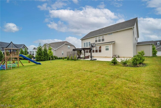 Building Photo - 172 Harvester Dr