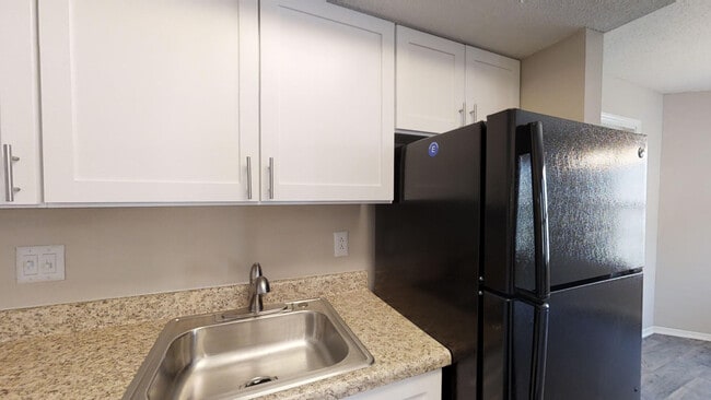 Kitchen - Safire at Matthews