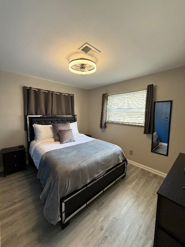 Building Photo - 3523 Susan Lewis Dr