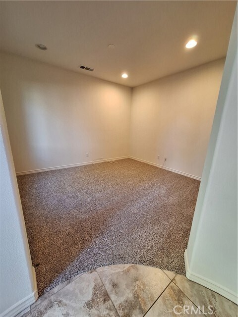 Building Photo - 27416 Pinyon St