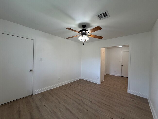 Building Photo - 13419 Candleshade Ln