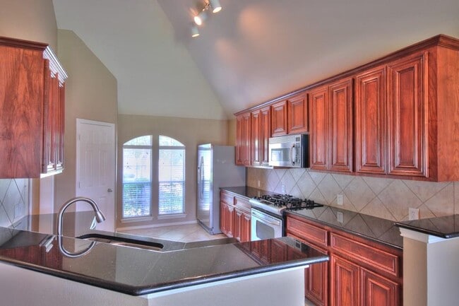 Building Photo - Balsam Breeze Lane, Pearland, TX 77584 - 3 BR 2 BA Single-Family Home