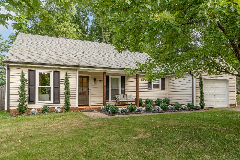 Building Photo - 2812 Olde Whitehall Rd