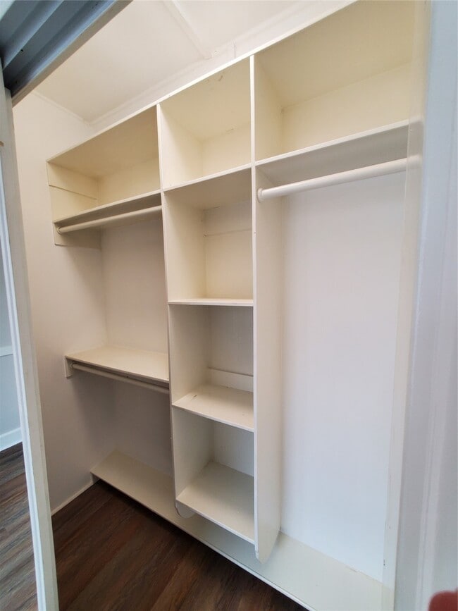 Building Photo - 1205 2nd St