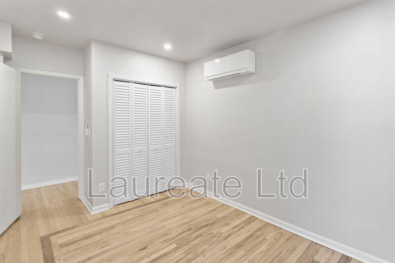 Building Photo - 1058 N Pearl St