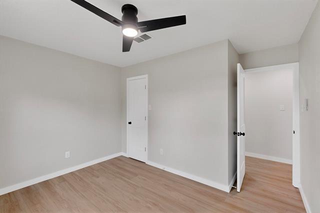 Building Photo - 208 Ponderosa Ln