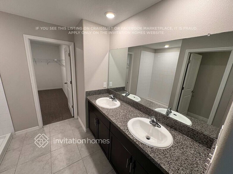 Building Photo - 1859 Crinkle Leaf Ct