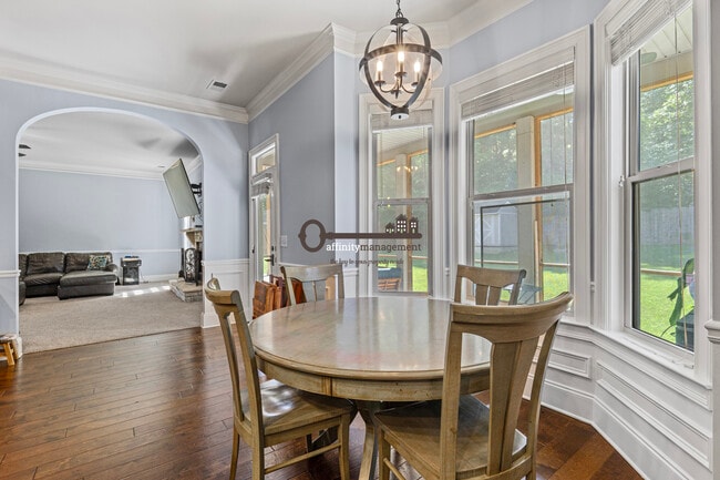 Building Photo - 362 Bowhunter Dr