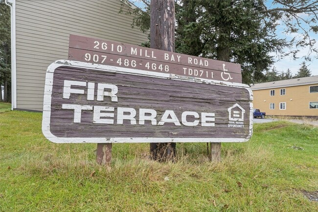 Building Photo - 2610 Mill Bay Rd