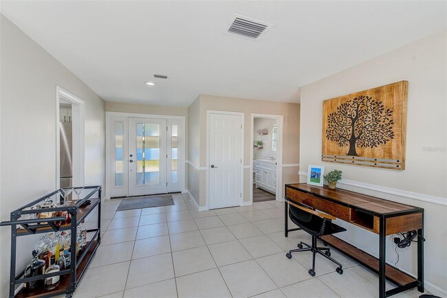 Building Photo - 7195 Augusta Blvd