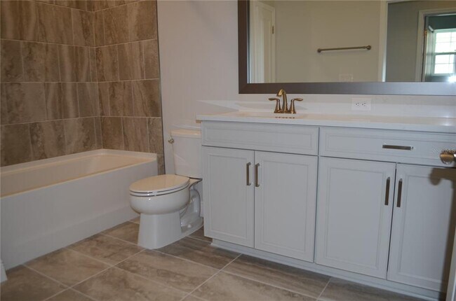 Building Photo - 35311 Big Hawk Dr