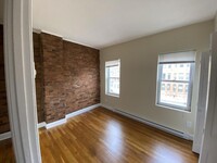 Building Photo - 2 bedroom in Boston MA 02115
