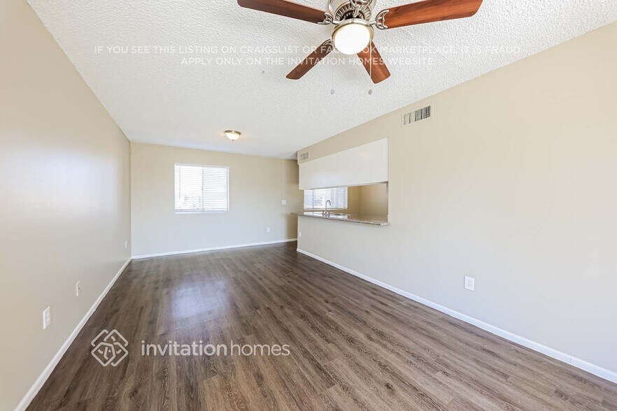 Building Photo - 2929 W Michelle Dr