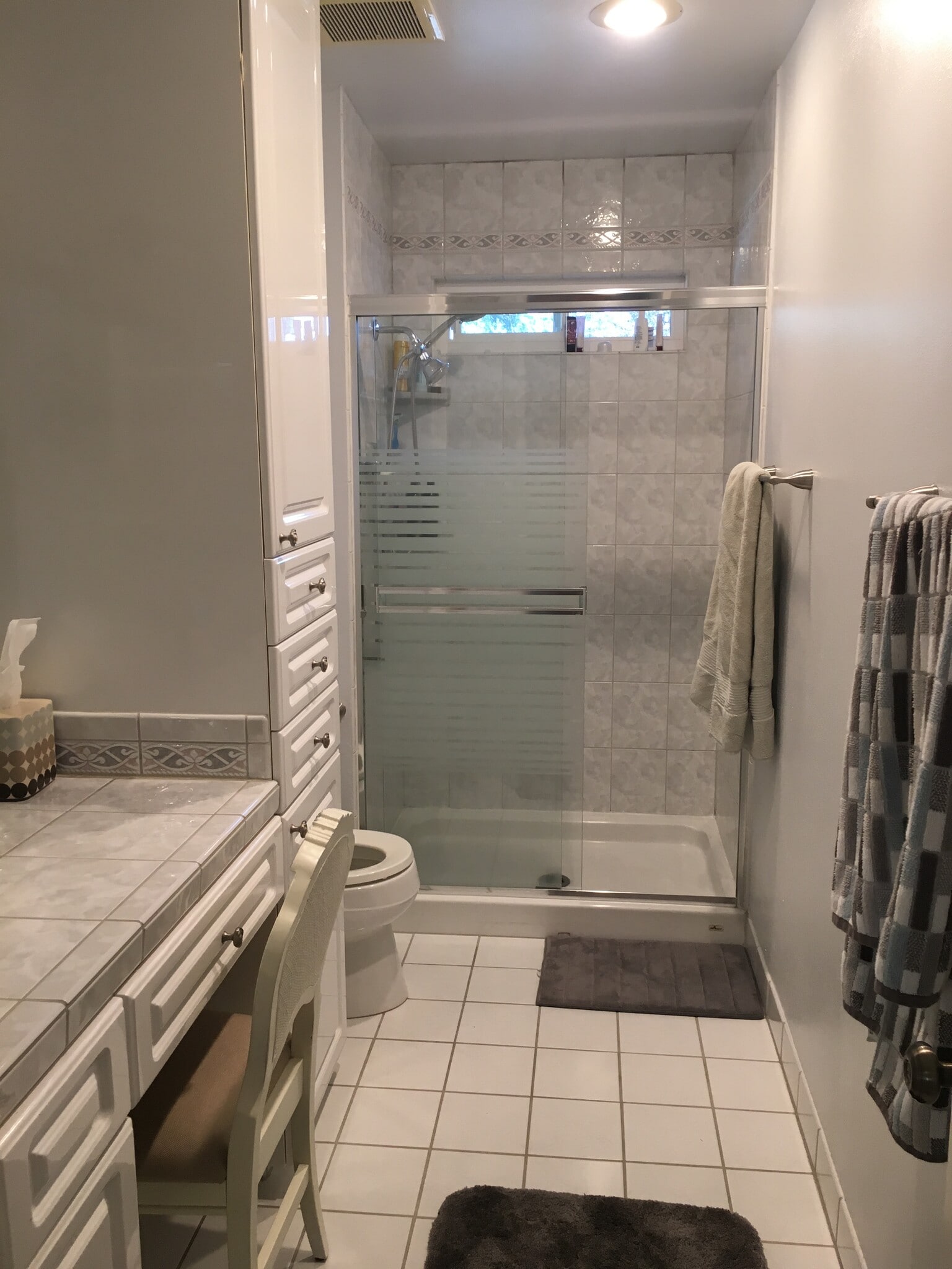 Master Bath - 337 Kinross Dr