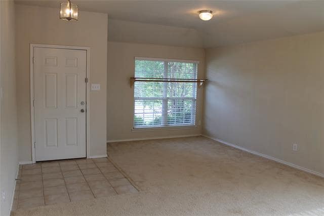 Building Photo - 4188 Cherry Ridge Dr