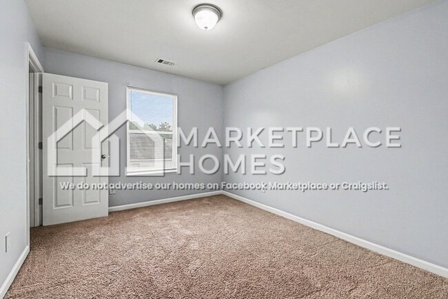 Building Photo - 5794 Westchase St