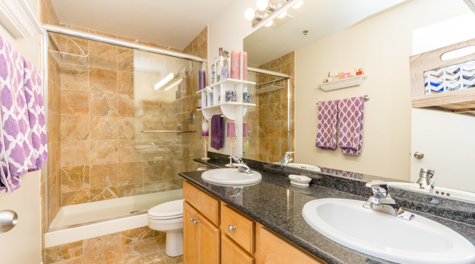 Building Photo - 500 S Clinton St