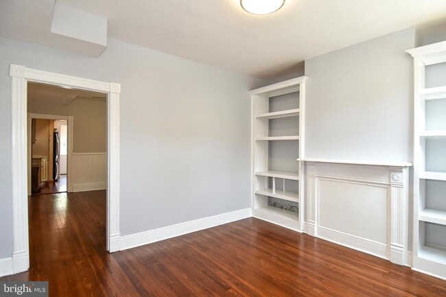 Building Photo - 518 N Patrick St