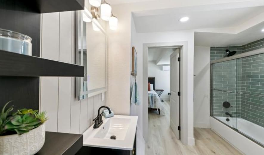 Bathroom 1 - 730 W Pueblo St