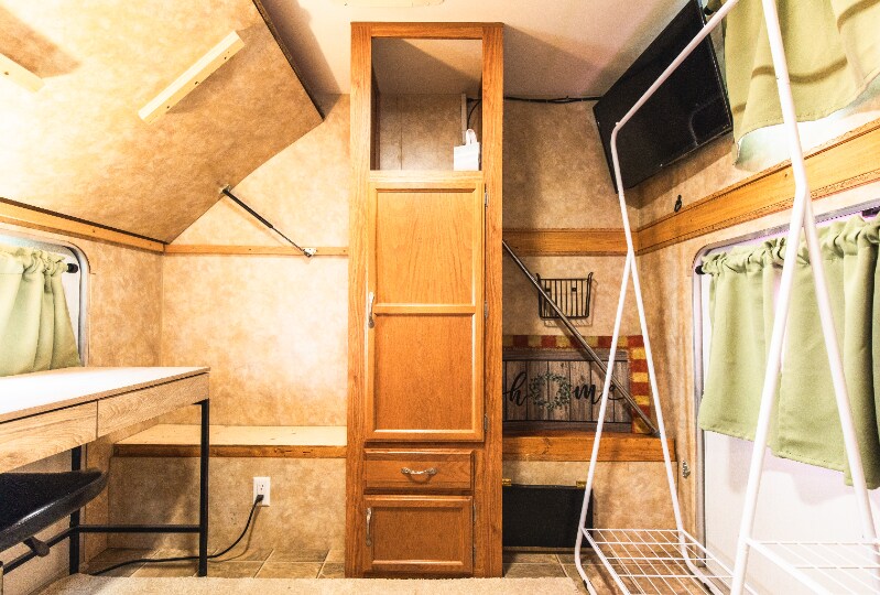 Building Photo - 8875 Calle De Brazito