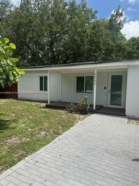 Building Photo - 6880 SW 77th Terrace