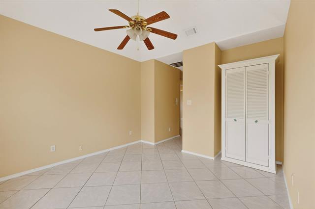 Building Photo - 6027 Homestead Ct