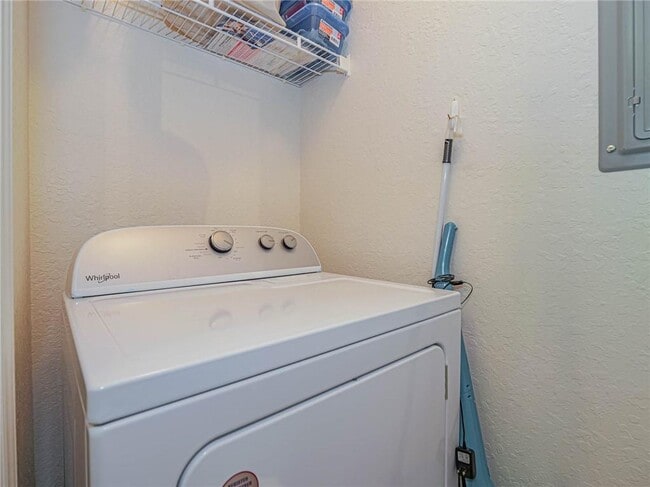 Building Photo - 2288 57th Cir