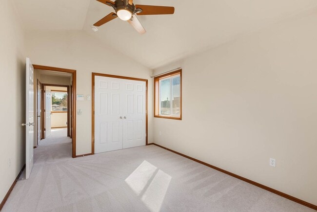 Building Photo - 1619 SW Barton St