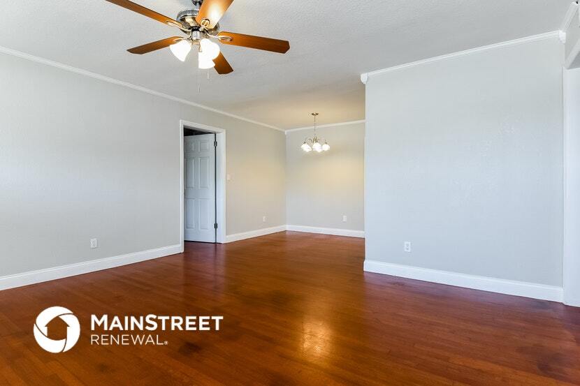 Building Photo - 6300 Lyons St