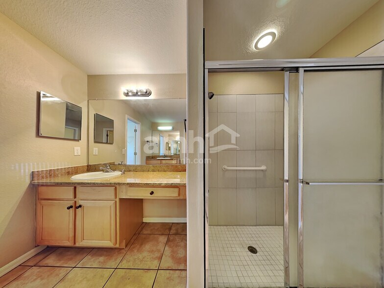 Building Photo - 4432 Brandon Ridge Dr