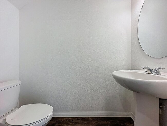 Building Photo - 927 Reserve Pl