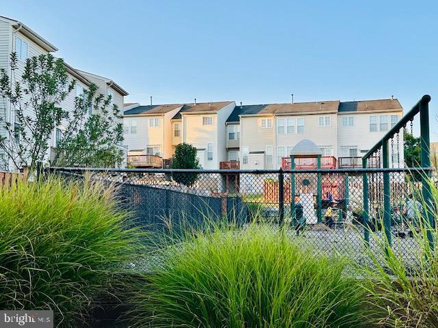Building Photo - 15811 Bobolink Dr