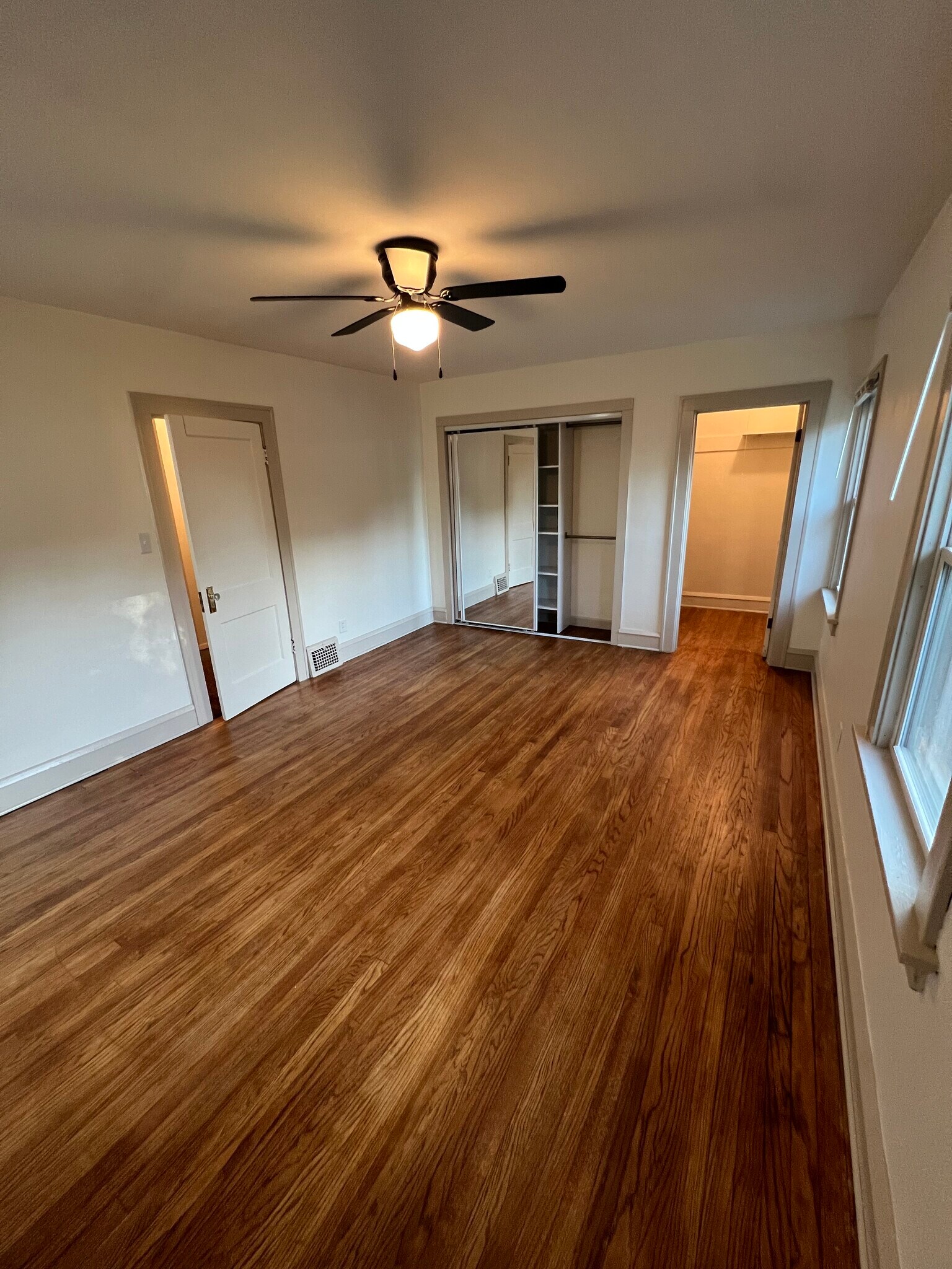Building Photo - 3602 W 148th St