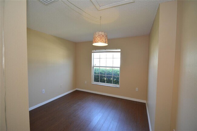 Building Photo - 85 Red Mill Dr