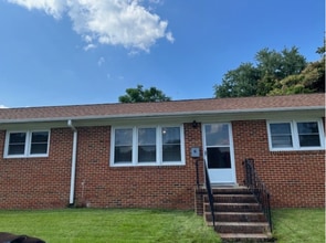 Building Photo - 168 W. Braxton-Foushee
