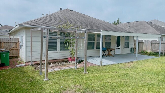 Building Photo - 19226 Augusta Mist Ln