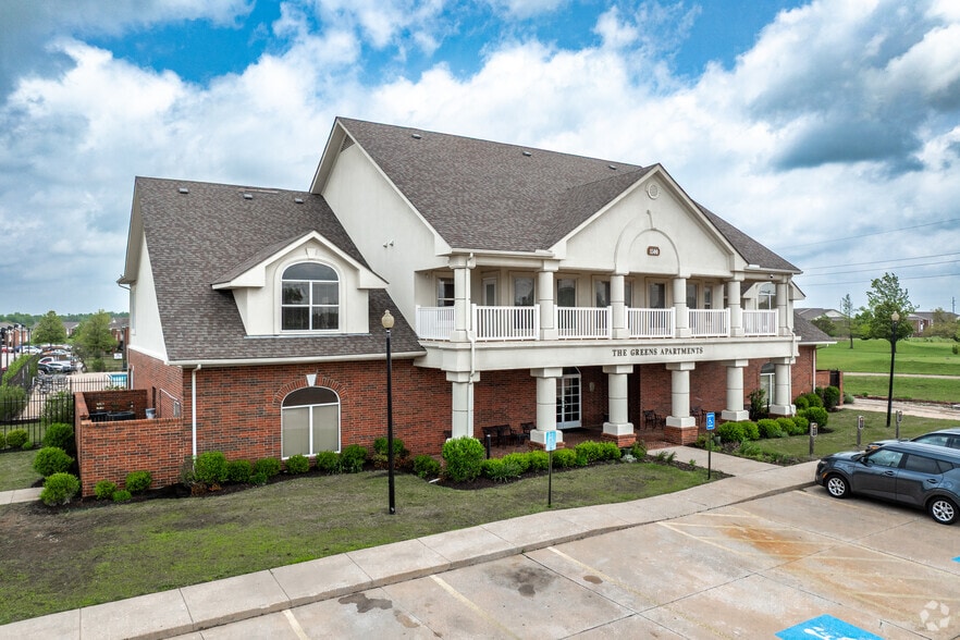 Building Photo - The Greens at Derby I/II