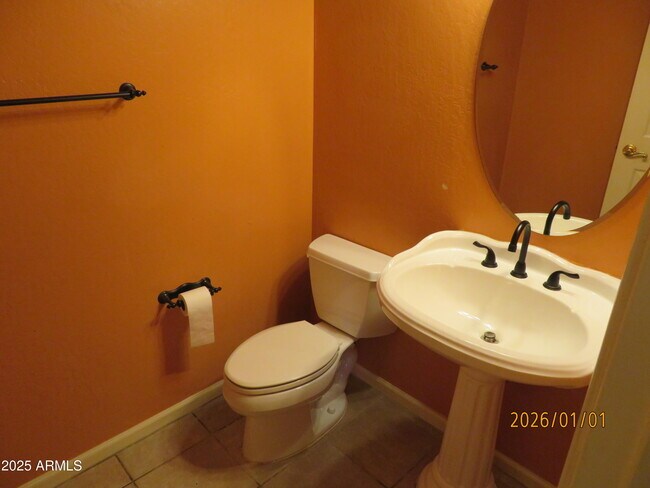 Building Photo - 7748 E Manana Dr