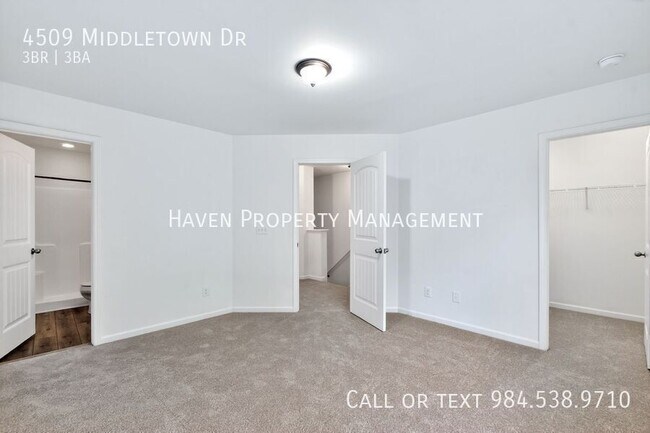 Building Photo - 4509 Middletown Dr