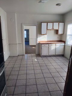 Primary Photo - 1807 S 16th St