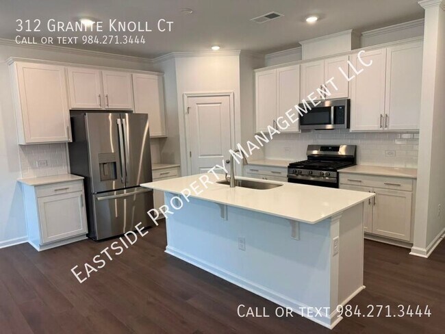 Building Photo - 312 Granite Knl Ct