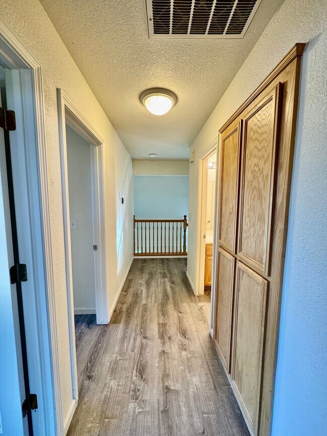 Building Photo - REDUCED!!! 4 Bedroom, 3 Bath Tri-Level Home with NEW UPGRADES!