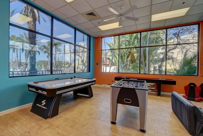 Building Photo - 10574 Wheelhouse Cir