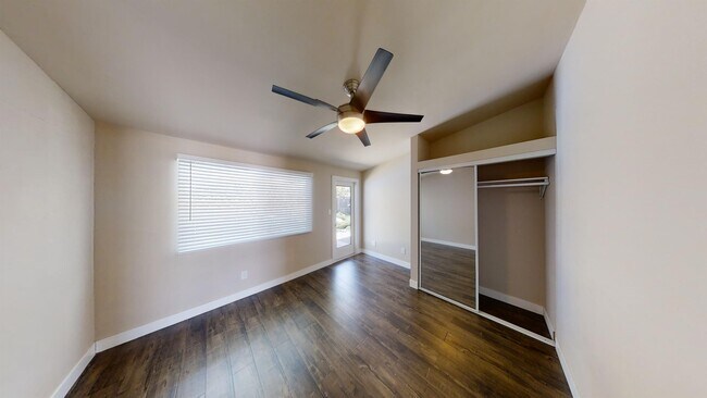 Building Photo - 5216 College Gardens Ct