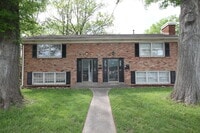 Building Photo - 2015 Garden Springs Dr
