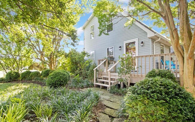 Primary Photo - In-town single family home