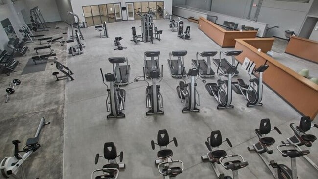 Building Photo - 1722 S Carson Ave