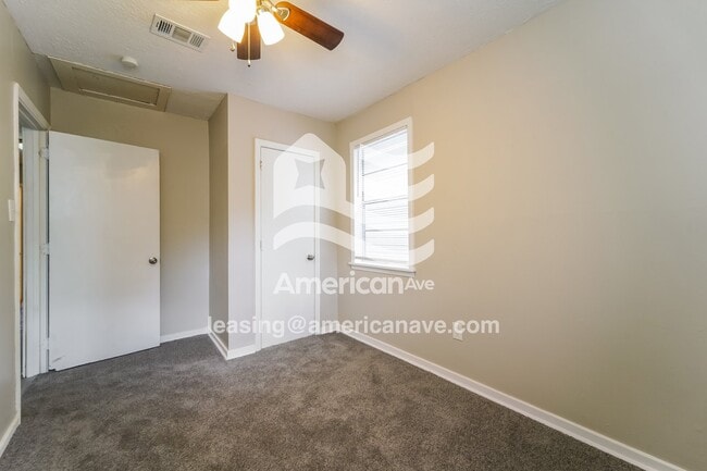 Building Photo - 227 Roosevelt St