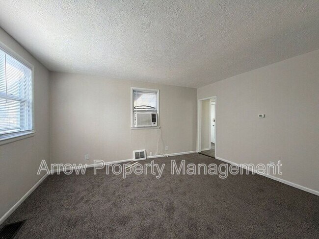 Building Photo - 3424 S St